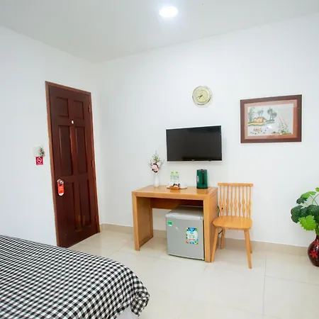 Phan Anh Hotel - Bui Vien Walking Street Ho Chi Minh City Exterior photo